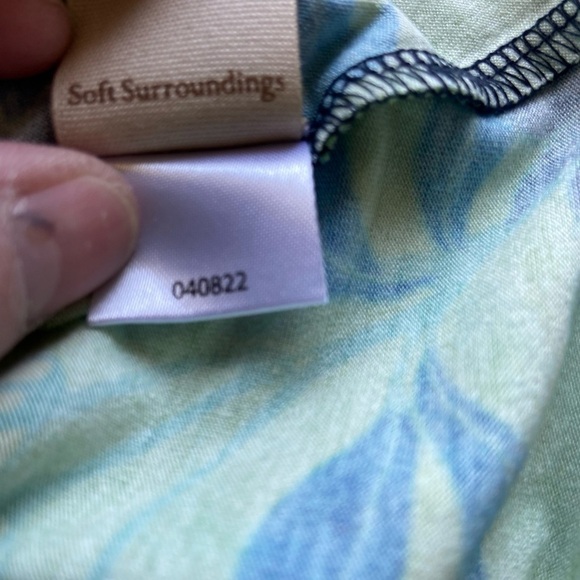 Soft Surroundings Tunic Top Sz M Embroidered Beaded Green Blue Boho Colorful - Picture 6 of 9